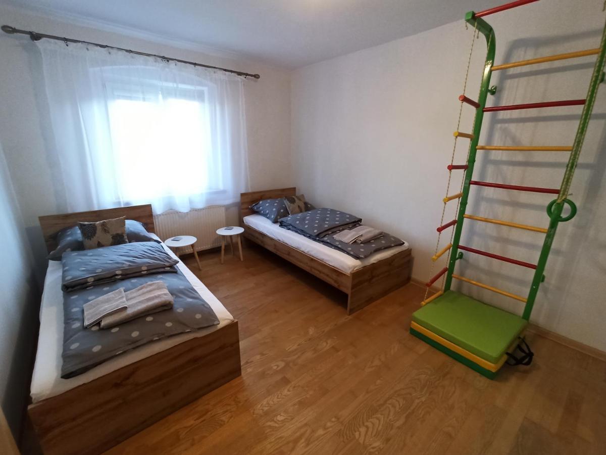 Apartament Sówka Świdnica Zewnętrze zdjęcie